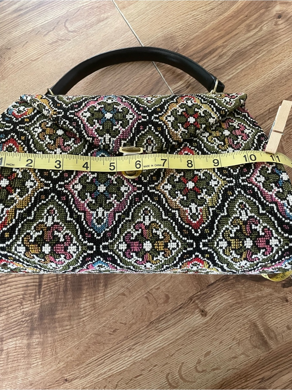 VINTAGE Beaded Tapestry Top-Handle Satchel in Multicolor - Picture 3 of 4